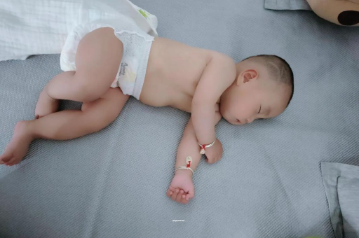 舟山73码适合多大宝宝穿 舟山73码适合多大宝宝穿